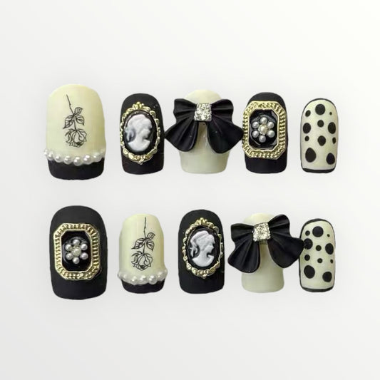 Vintage Aristocrat Press-on Nails