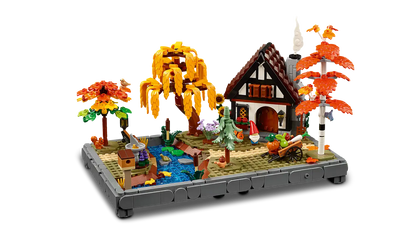 LEGO® Icons Autumn Cottage Garden 11372
