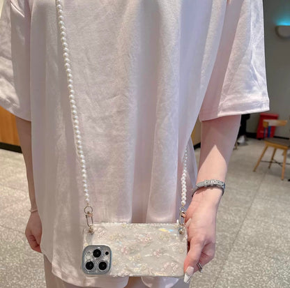 Sweetheart Shell Phone Case with Pearl Crossbody Lanyard