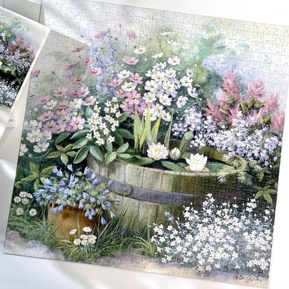Water Lilies 650 Piece Jigsaw Puzzle