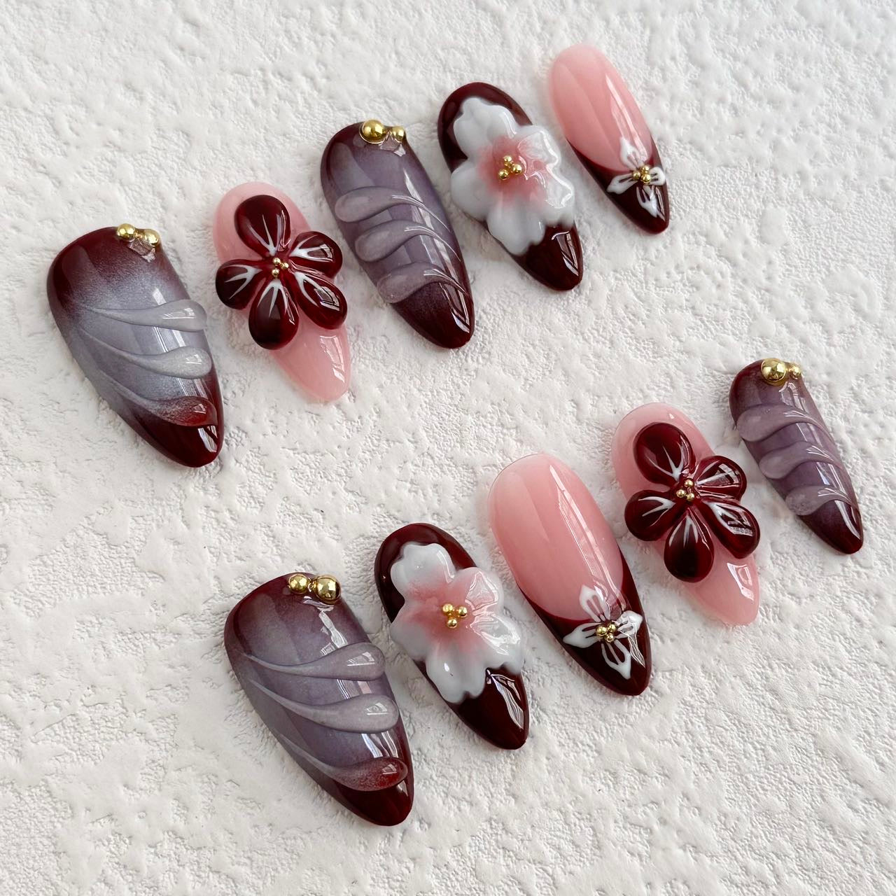 Vintage Floral Press-on Nails